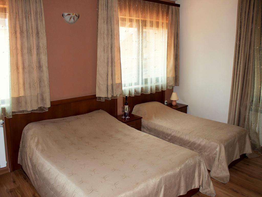 Bizev Hotel Μπάνσκο Δωμάτιο φωτογραφία